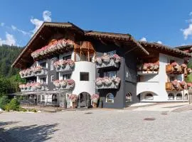 Hotel Madonnina Resort And Wellness