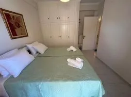Makis Apartments