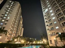 Cozy Condo at South Residences