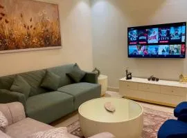 Kuku's Den