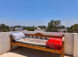 Kanaba House - Couch on rooftop, kemp v destinaci Dahab