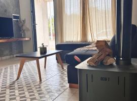 Calma, cheap hotel in Miramar