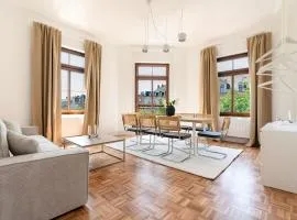 4BR Apartment - WIFI - NETFLIX - BUSINESS - ZENTRAL - KÜCHE