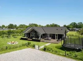 Stunning Home In Hadsund With Sauna