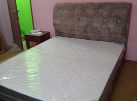 Nazd guest house, hotel in Kijal