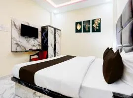 Hotel O Om Prakash Sabhasad Nagar
