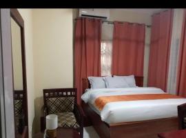 Lizab Lodge, hotel poblíž Letiště Kumasi - KMS, Sepasi