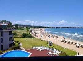 White Sand Lily Beach Apartment