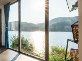 Central Lake View