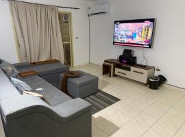 North coast ,El sahel, kamp sa luksuznim &scaron;atorima u gradu Dawwār &lsquo;Abd Allāh