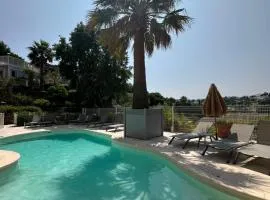 Villa Stella-Jacuzzi, Piscine, Calme-Parking