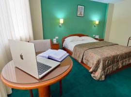 Hotel La Molina, ξενοδοχείο στη Λίμα