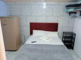 CASA DE HÓSPEDES POUSADA MANU LAGES Quarto com cama de casal