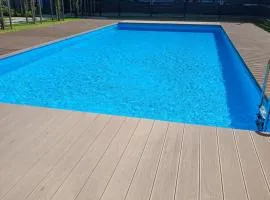 Apartament rodzinny 47, 150 m od plaży, basen, plac zabaw, darmowy parking!