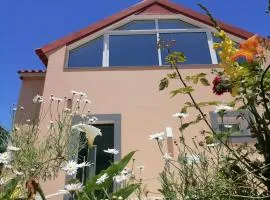 House Vila Santa Ana