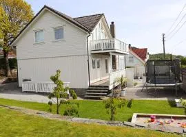 New apartment close to Preikestolen