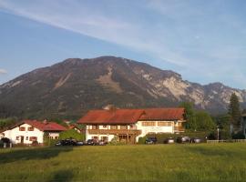 Kurhotel Rupertus, hotel v destinaci Bad Reichenhall