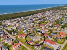 Fajne Apartamenty - Karwia - Blisko Plaży - Komfort i Cisza – hotel w Karwii