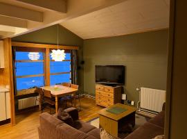 Rolig sted med fantastisk utsikt, φθηνό ξενοδοχείο σε Longyearbyen