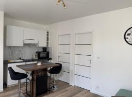 Appartement Meli, hotel in Villeneuve-sur-Bellot