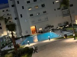 Residences vertes 3 piscines et aires de jeux