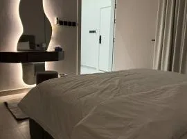 استديو فندقي فاخر بمدخل مستقل