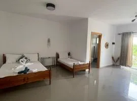Ana Rooms
