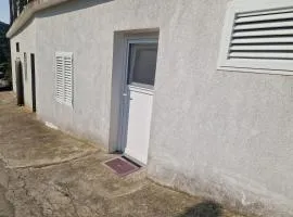 Apartments by the sea Ubli, Lastovo - 24676