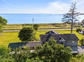Amazing Home In Ebeltoft With 2 Bedrooms And Internet