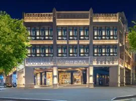 Wenzhou Wuma Street Wenyuan Hotel is located in the heart of the city, easy to travel, free WiFi, breakfast, coffee, afternoon tea, free laundry service, recommended tourist attractions