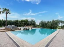 Holiday Home in Carlentini with Swimming Pool,Garden,Terrace