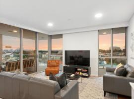 EAST34 - Skyline Haven East Perth, condo in Perth