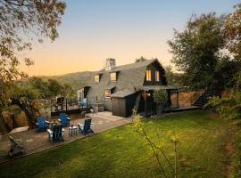 Modern A Frame,20min Yosemite,Sunset View, PetOkay, hotel v mestu Oakhurst