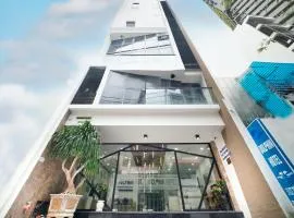 DOLPHIN Hotel Nha Trang
