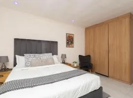 Serena Inn room 4