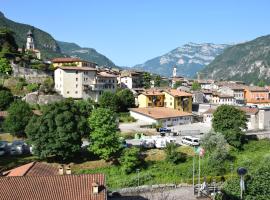 Casa Fornace, overnatningssted med k&oslash;kken i Ala