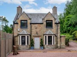 2 Bedroom Cottage-Free Parking