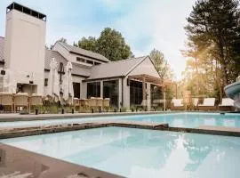 Berry Luxury Barn House