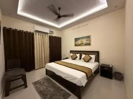 Hotel Pear