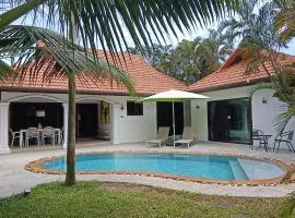 Villa Paradise Island