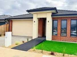 Affordable Accommodation in Rockbank, Melbourne