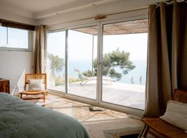 Corniche de Rocabella – hotel w mieście Le Pradet