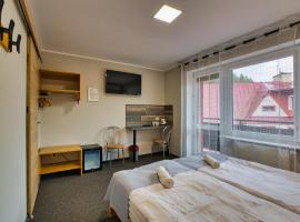 Ada, hotel en Muszyna