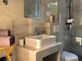 Apartments Silenzio, penzion v destinaci Stari Grad