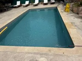 Joli Studio le clos d'Aix avec grande terrasse piscine et parking gratuit