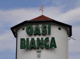 Oasi Bianca: Pomposa'da bir tatil köyü