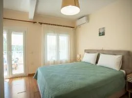 Polichnitos Paradise Stay