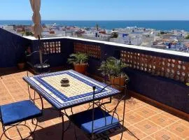 Apartment with 180 Seaview