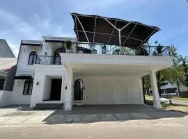 Phoenix Villa at Sentul City