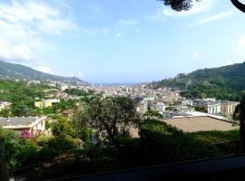 La Casa di Sole by PortofinoVacanze, hotel v destinácii Rapallo